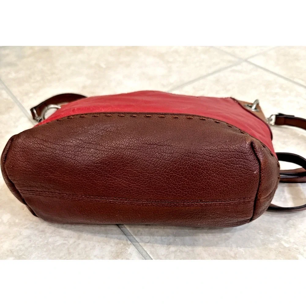 The Sak Red & Brown Leather Crossbody Shoulder Purse Bag Outside‎ pockets Boho